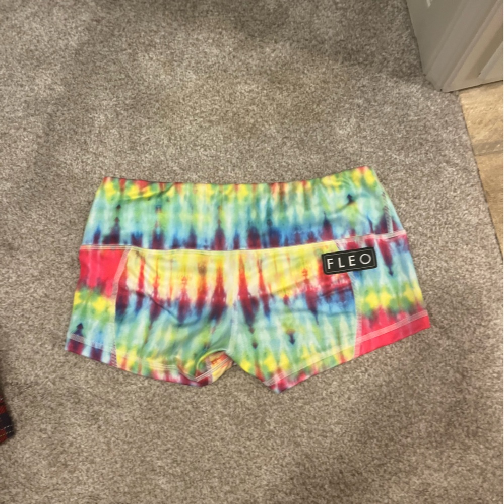 Fleo small LRC tie dye shorts
